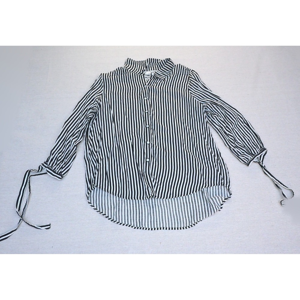 Amuse Society Womens L Black White Striped Button Up Shirt Tie Cuffs Shirttail